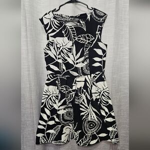 Perceptions Black and White Floral Dress